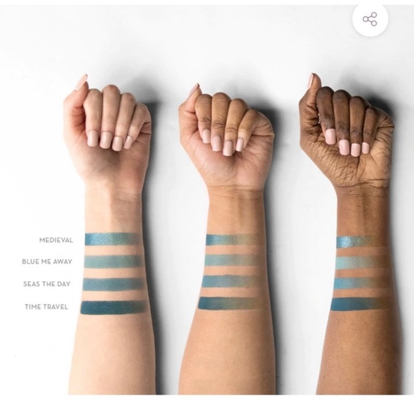 NWT Full Size MAKEUP GEEK Square Matte Eyeshadow “TIME TRAVEL” - Picture 6 of 9